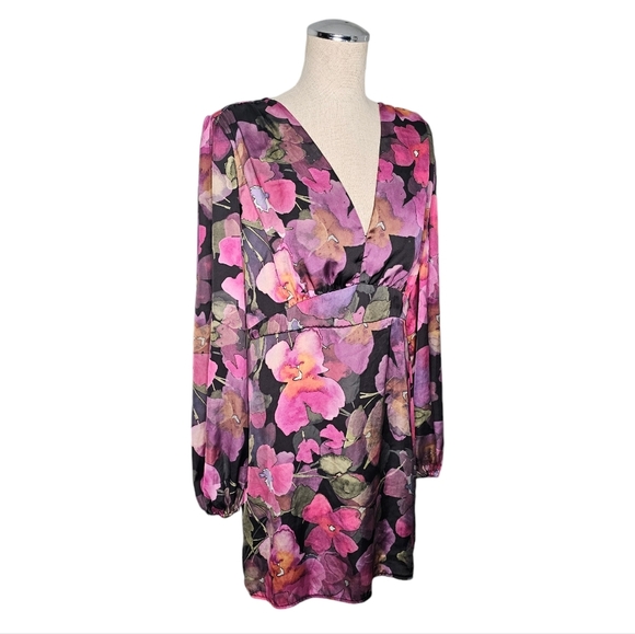 Rinascimento Floral Long Sleeve Mini Dress Statement Sleeves Size XL - Picture 3 of 16